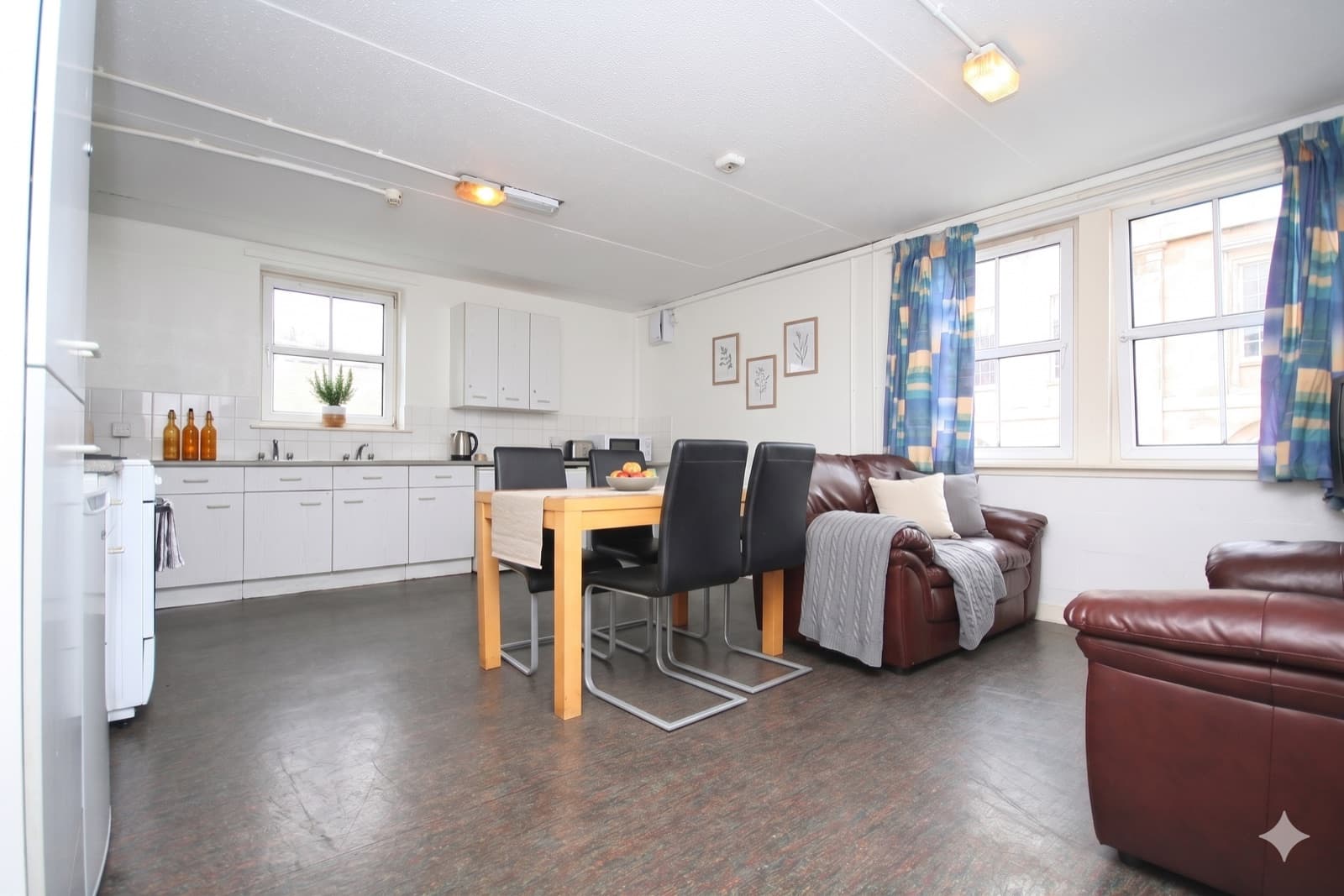 4-Bedroom Apartment